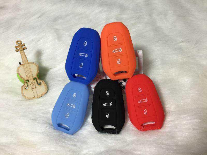 Wholesale 2 008 408 508 silicone key case car key case Smart Remote control case buckle