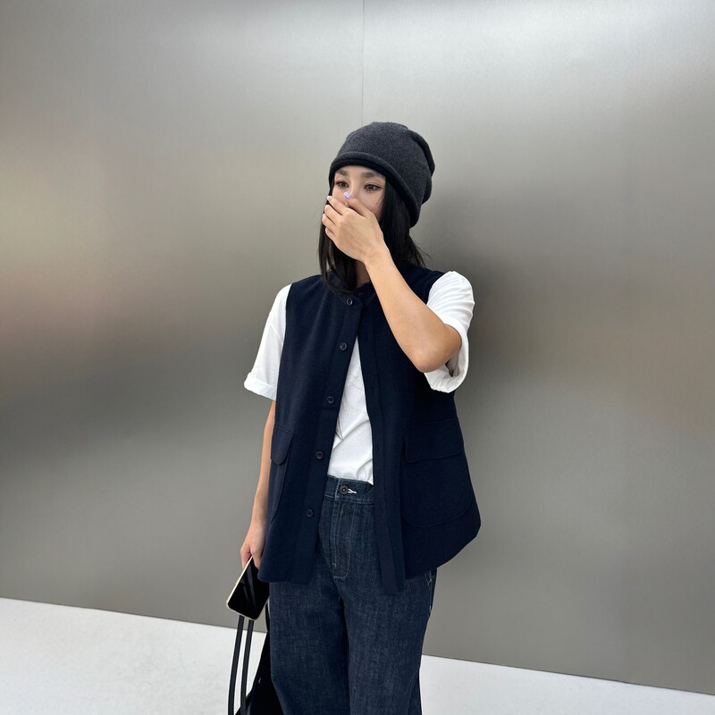 Dense Weave Cotton [Italian Pure New Wool Series] Custom-Woven Heat-Shrink Loose Layering Wool Vest