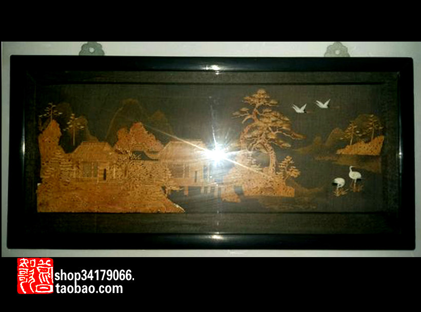 (Old Objects Decoration Craft Gift Hem) 80s Fujian featured cork painting Pine Crane Terrace Pendant