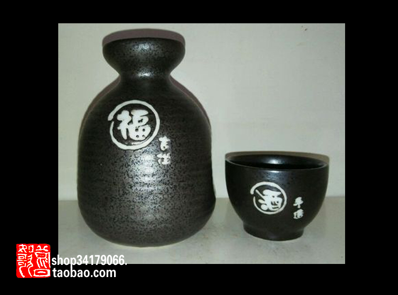 (Wine Instrumental Collection) Japanese Mascot Handmade Clear Wine Ceramic Wine Furniture (One Glass Of Wine)