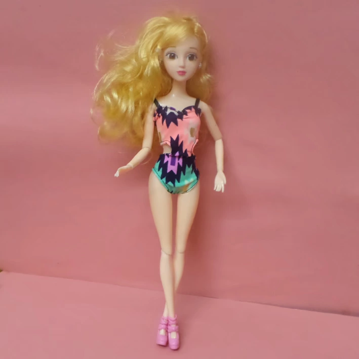 Đường cong màu sắc một bộ đồ bơi gợi cảm Barbie búp bê Barbie chơi nhà cô gái đồ chơi 30CM mặc quần áo