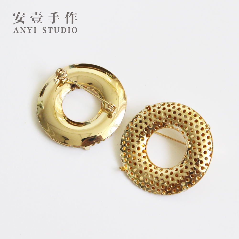 Small Flower Ring Brooch) Safety Chest Needle Buckle Mesh Disc Cirque Round Fluffy Head DIY Handmade Ornament) High Quality 