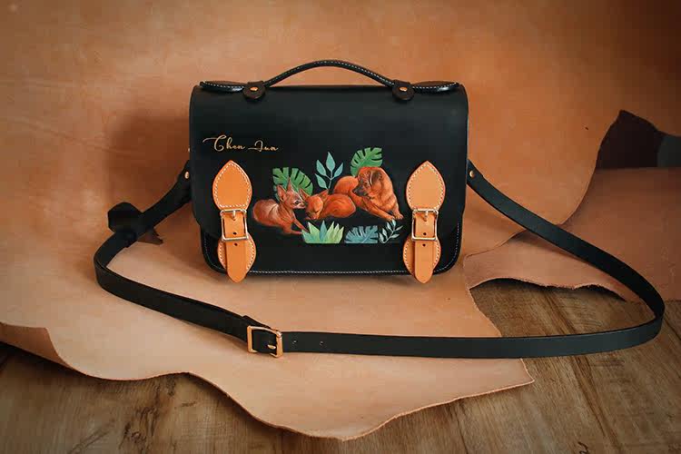 Large Male Handmade Leather With Italian Tannins Cow Leather UK Cambridge Bag Pets Custom Mailbag Skew Satchel Bag