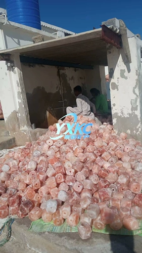 Животная пастырская соль говядина облизывает соль, импортируемая гималайская натуральная минеральная соль, облизывая лошадь, скот и овцы с кирпичной солью и солью блоками