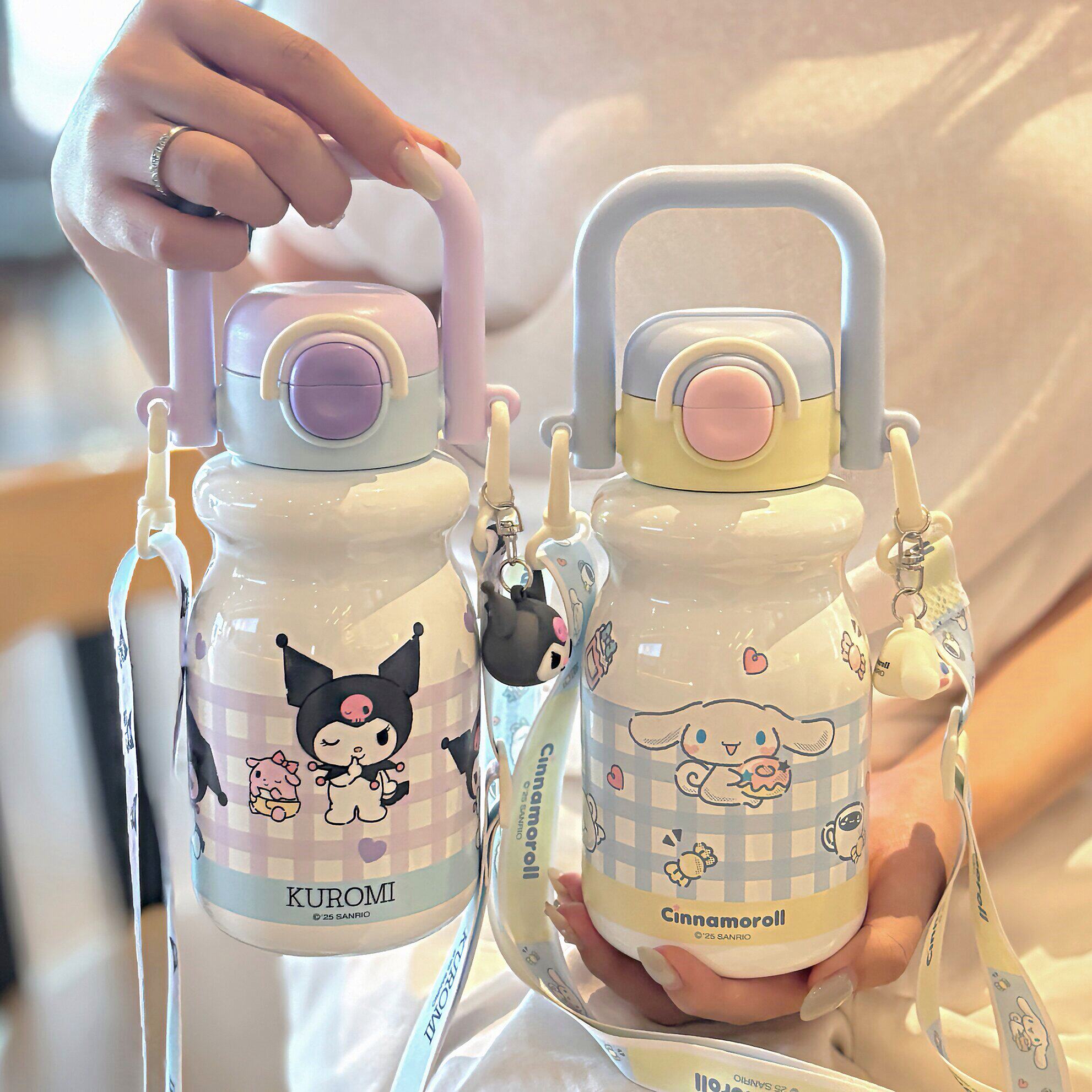 Новая портативная бутылка для воды Sanrio, рассчитанная на два напитка, для студентов мужского и женского пола с соломинками, термосы, стаканчики для воды большой емкости