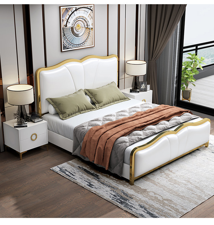 кожаная кровать None