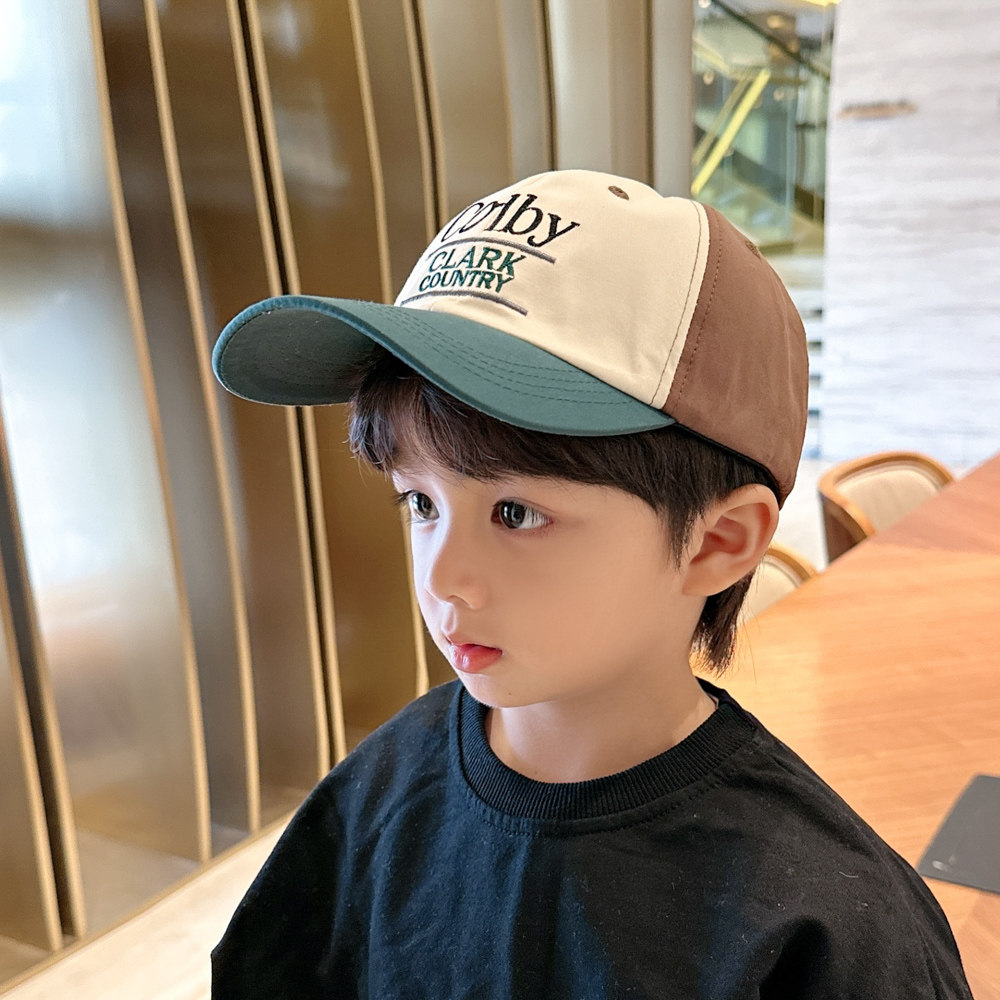 子供用春用ベースボールキャップ、ベビーダックビルキャップ、男の子用春用サンハット、2026年新スタイル、男の子用日よけ帽子
