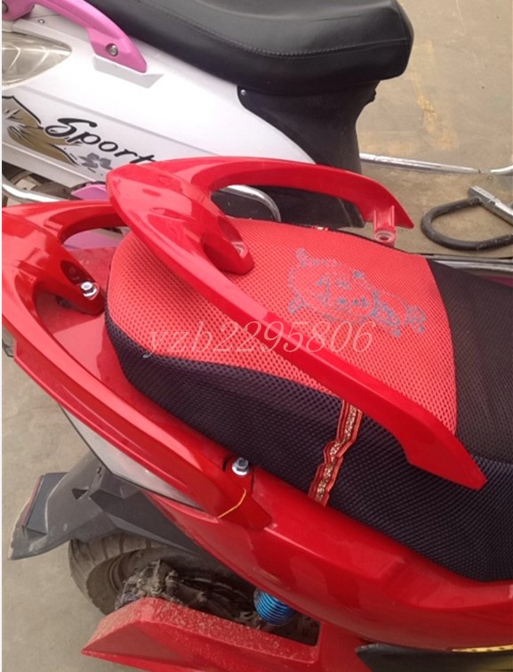 Xe máy Flying Eagle WISP sửa đổi RSZ100 WISP thế hệ 125 đuôi đuôi RSZ đuôi WISP khung bảo vệ vespa sprint đen