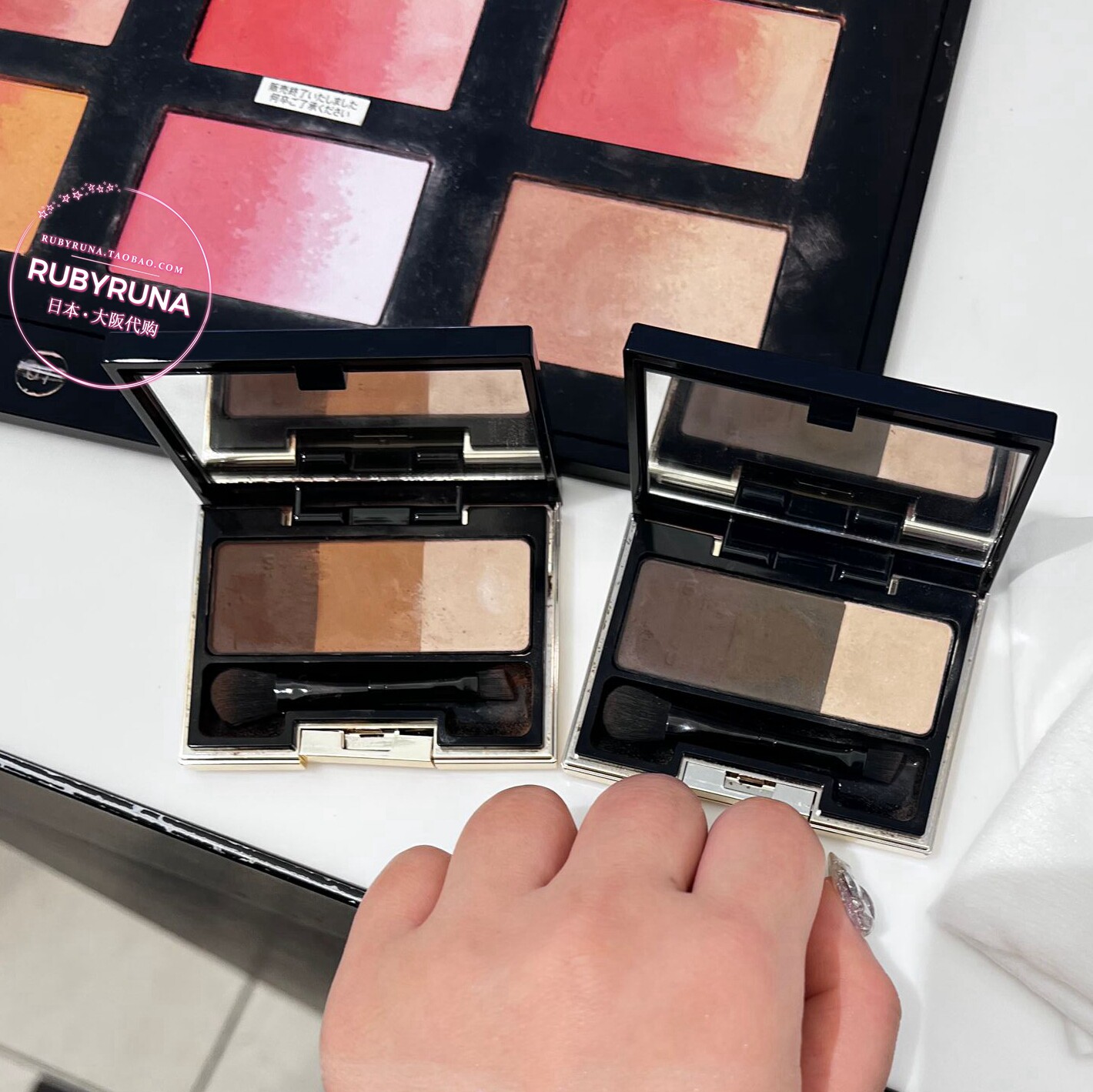 Japanese counter SUQQU new version of natural balance 3D three-color eyebrow powder 01 moss green 02 brown three-dimensional lasting