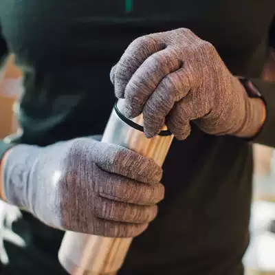 Men's and women's unisex 320g thick Merino wool warm five-finger gloves winter Merino outdoor leisure