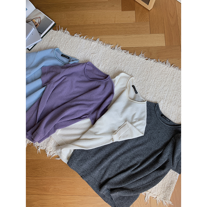 Zhao Kuan Kuan Natural Art Series Fine Cashmere Lightweight Soft Rolled Hem Short Sleeve A-Line Knit Top