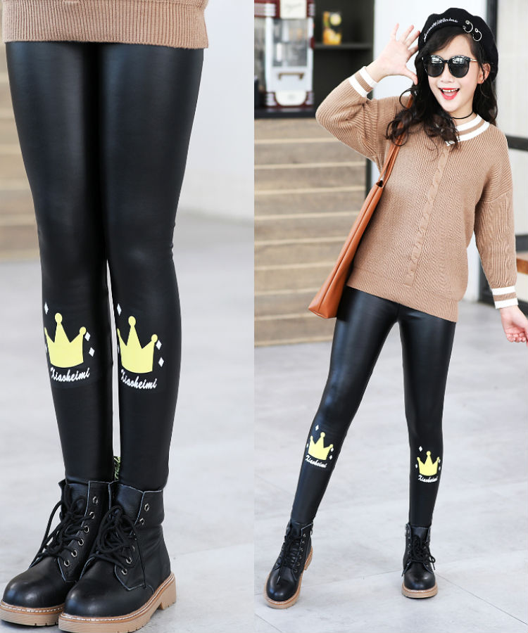 2018 bé gái mới giả da cộng với quần legging nhung thu đông 3-12 tuổi nhỏ bé bốt cao cổ mặc quần dài quần legging bé gái