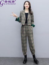 Plaid suit women 2021 new spring and autumn fried street English style fashion temperament thin suit two-piece suit