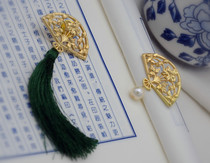 {Qingpingle} extremely beautiful classical fan-shaped cherry blossom brooch tassel natural pearl fall