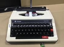 80s South Korean clover 747TF ivory-coloured old English mechanical typewriter can be used normally