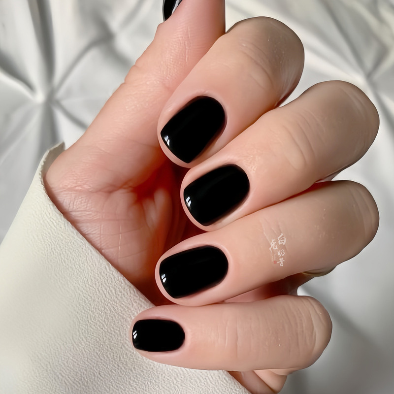 Dark Style Nail Polish That Makes Your Skin Look Fairer, Onyx Black, White Rabbit Milkshake Opi No-Bake Nail Polish, Black Onyx Pure Black No-Bake Dark Style Nail Polish That Makes Your Skin Look Fairer, Onyx Black, White Rabbit Milkshake Opi No-Bake Nail Polish, Black Onyx Pure Black No-Bake