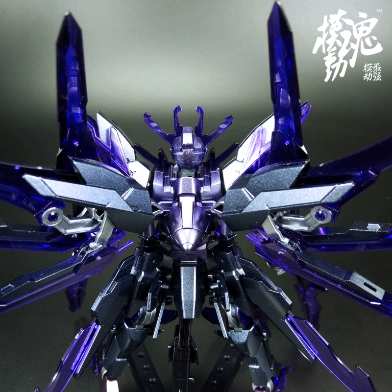 Tạo nên linh hồn Mô hình xác thực Bandai Gundam HGBF1 / 144 Black Glacier cải tiến thoáng qua lên đến hợp kim màu - Gundam / Mech Model / Robot / Transformers