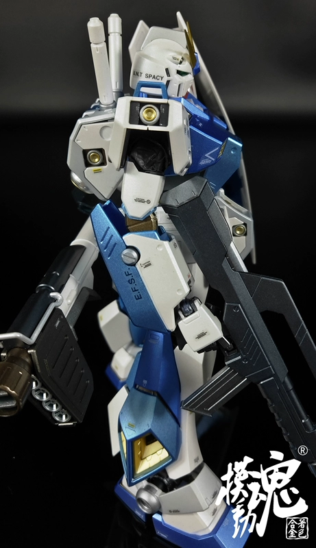 Khuôn tại chỗ chuyển động linh hồn màu hợp kim mô hình lắp ráp Gundam chính hãng Bandai MG Gundam NT-1 Ver.2.0 - Gundam / Mech Model / Robot / Transformers