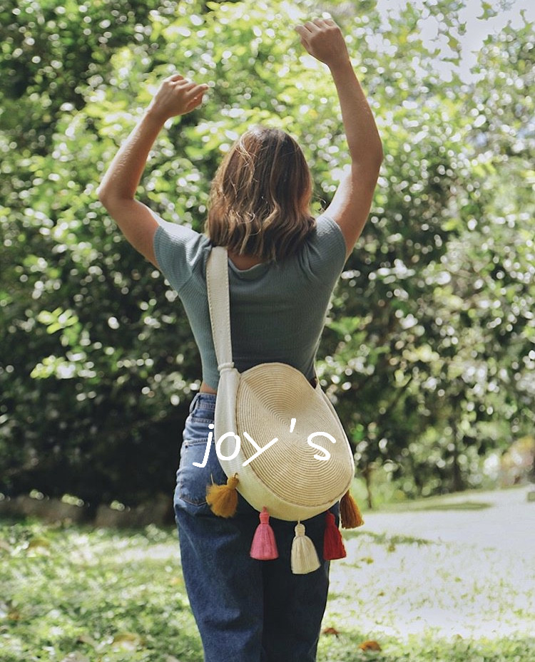 Colombian imported wayuu tiles are made of pure handmade bag woven bag one shoulder round bag braid bag burning wheat bag yoga