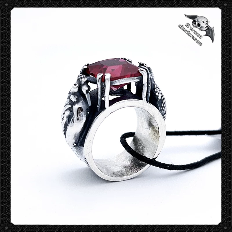 Synthesized ruby heart, ring handmade, 925 sample silver, anatomy