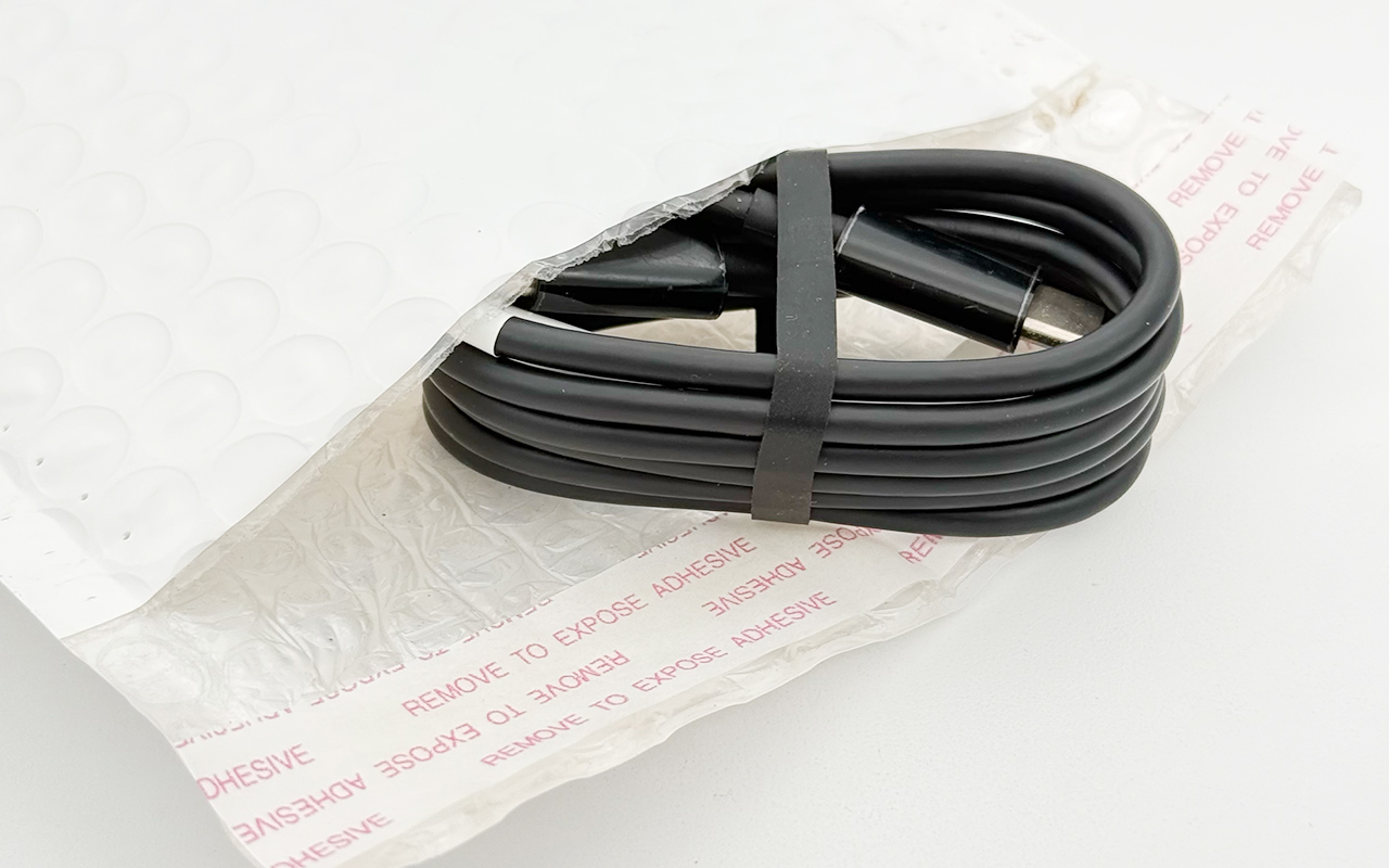 深度拆解 小米100W USB-C快充数据线PD3.0 480M 双type c 充电线 E-Marker 晶片 通用酷态科 10/15/20号充电宝 Mi USB C TO USB C CABLE 3.3FT-3Cgeek,只卖正品 收售工厂呆滞库存尾单 深度拆解 小米100W USB-C快充数据线PD3.0 480M 双type c 充电线 E-Marker 晶片 通用酷态科 10/15/20号充电宝 Mi USB C TO USB C CABLE 3.3FT