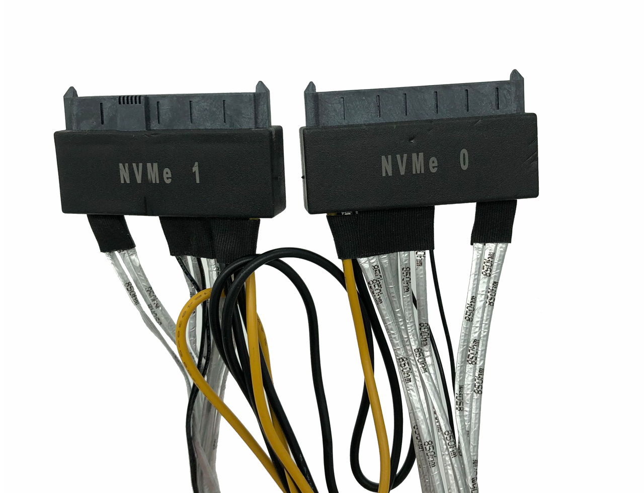 D P/N 052JTN 全新戴尔 DELL 双通道 SFF-8643 转 SFF-8639 NVMe SSD U.2固态硬盘数据线 12pin供电-宝宝小店,只卖正品 收售工厂呆滞库存尾单 D P/N 052JTN 全新戴尔 DELL 双通道 SFF-8643 转 SFF-8639 NVMe SSD U.2固态硬盘数据线 12pin供电