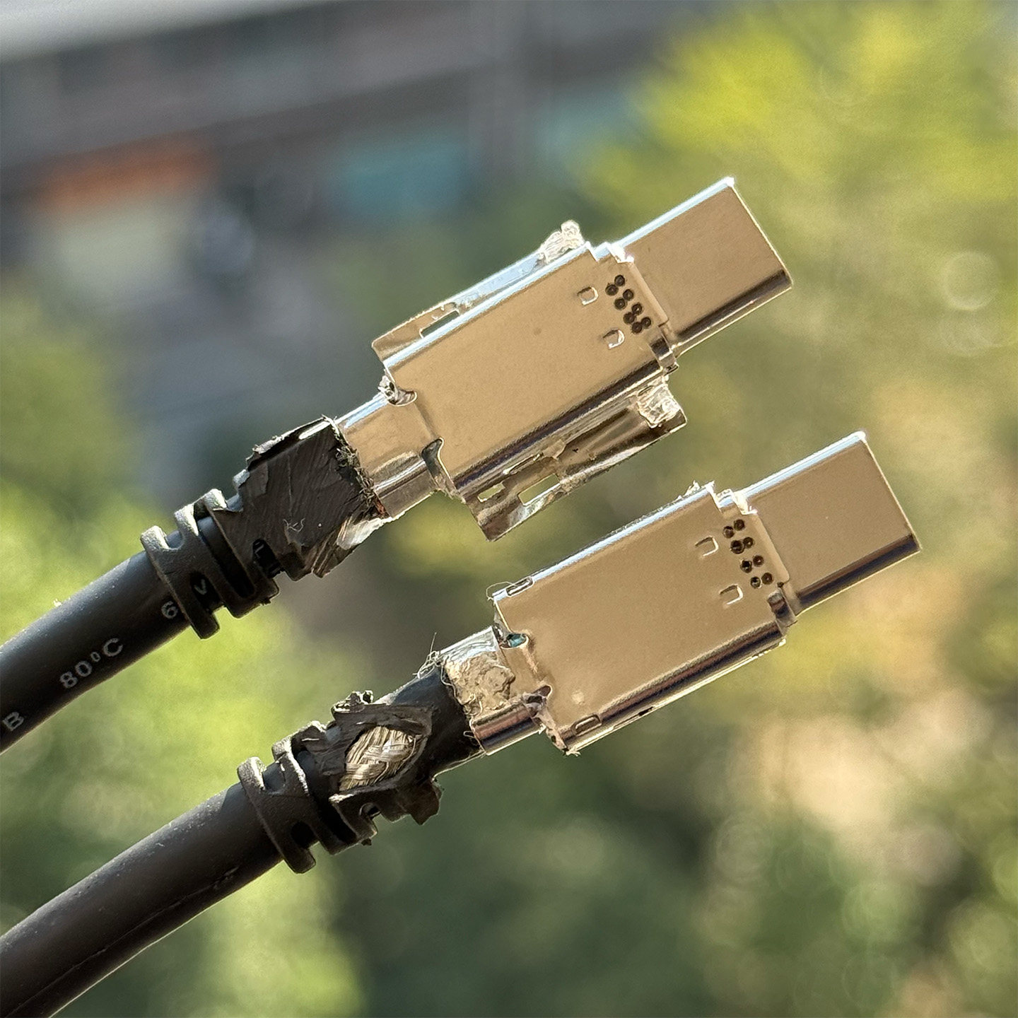 拆解报告：全新惠普雷电4 240W PD3.1快充线全功能一线通数据线 FULL USB4 Gen2 5A CM-CM TP HP P/N N42711-002 HP Spare P/N:N57695-001 HongJu P/N:431-61597 HP TID:9926