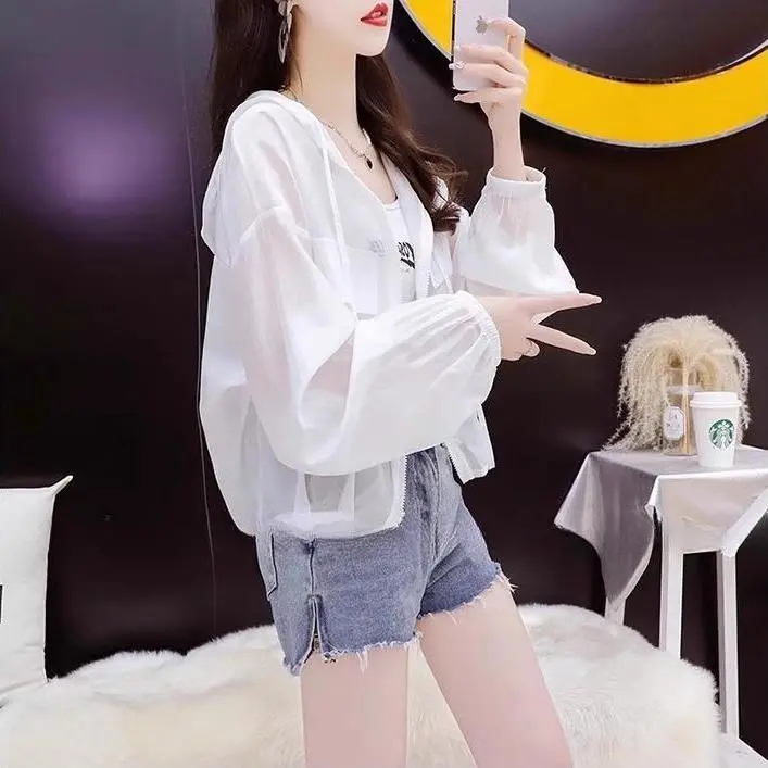 Sun Protection Clothing for Women, Short Style, 2025 New Summer Thin Outdoor Breathable Versatile Loose Stylish Jacket for Petite Figures Sun Protection Clothing for Women, Short Style, 2025 New Summer Thin Outdoor Breathable Versatile Loose Stylish Jacket for Petite Figures