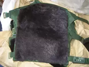 Inner Mongolia Senpuli Moto knight knee pads Electric car knee pads Leather wool one-piece knee pads cold and warm