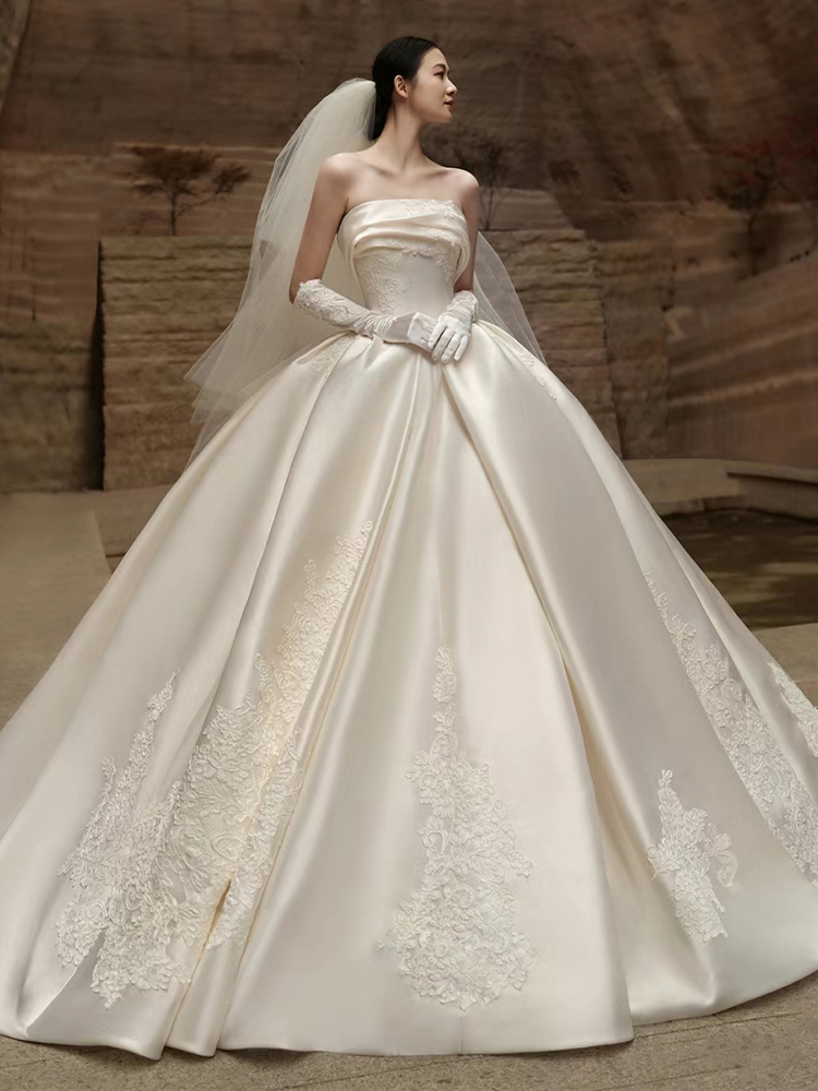 Wedding bride 2024 new satin tube top gauze Wedding bride 2024 new satin tube top gauze
