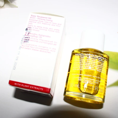 Клариновая стихотворение Планета Образец масла 30 мл. Натуральное плодотворное масло для ухода за телом для предотвращения разбавленных и растяжек.