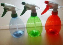 Hand-pressed watering can watering pot glue pot small watering pot 500ML gardening pot plastic watering device