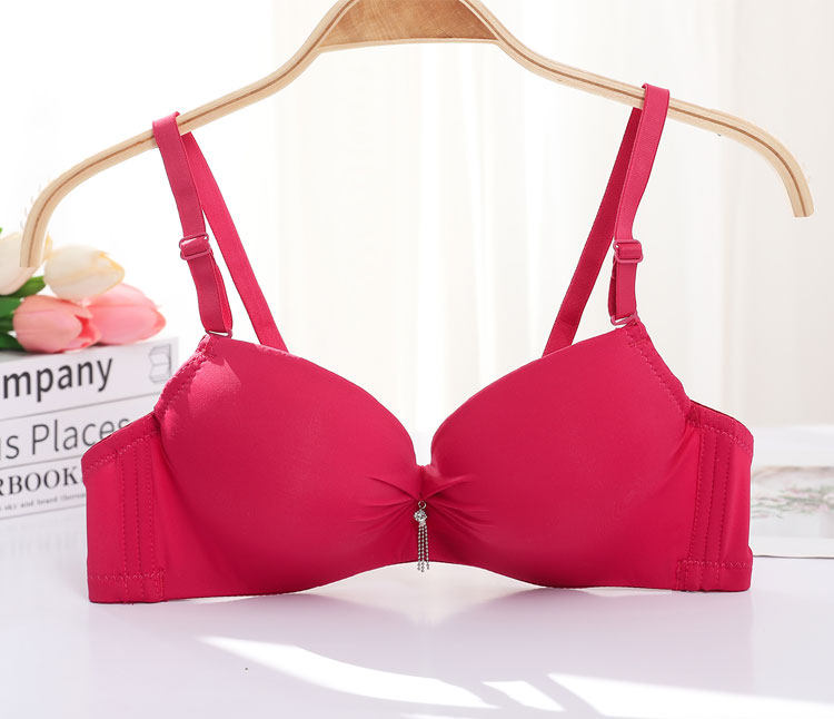 New glossy seamless small breast push-up bra with thin top and thick ...