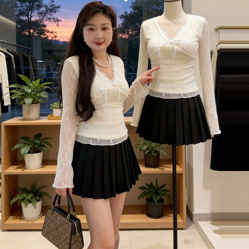 Plus-Size Women's French-Style Sweet and Spicy White V-Neck Lace Patchwork Base Shirt, Spring Season Slimming and Stunning Top for Curvy Women