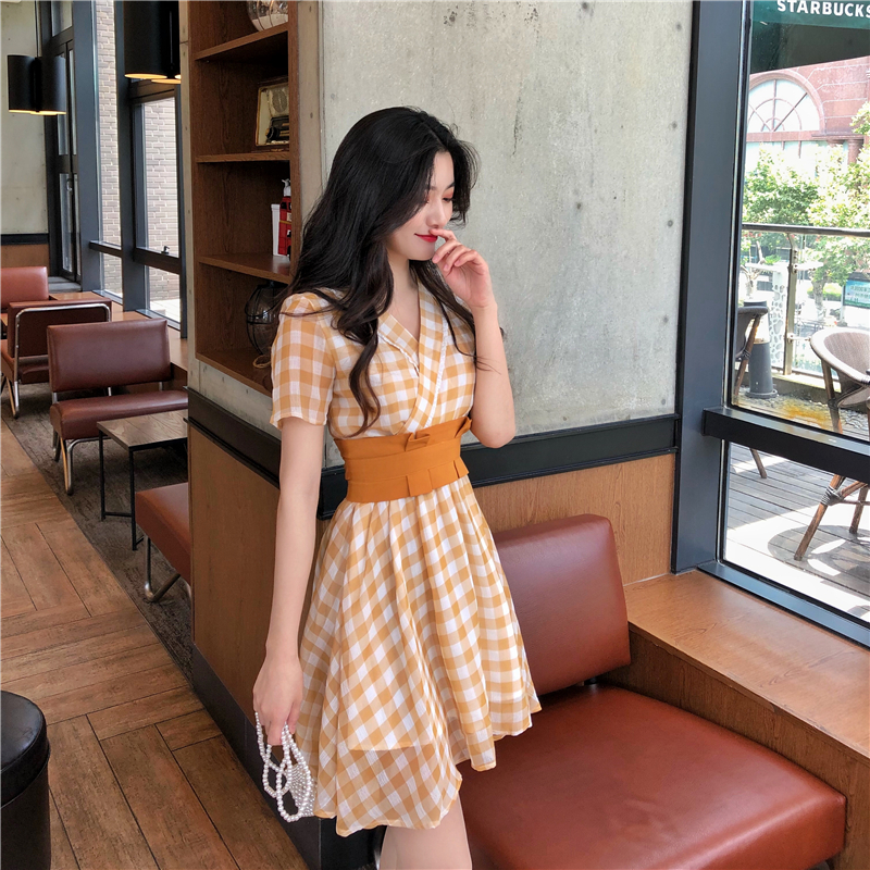 VK旗艦店 韓國風收腰綁帶復古格紋短袖洋裝