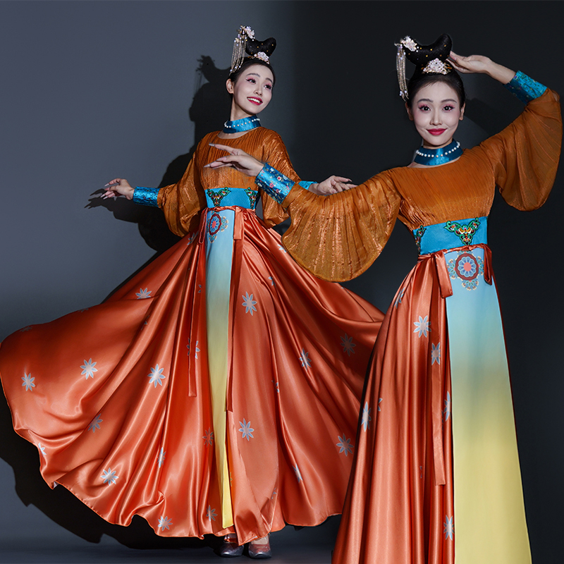 Classical Dance Performance Costume for Women, Elegant 2026 New Style Group Dance Chinese Style Hanfu Hometown Moon Dance Dress