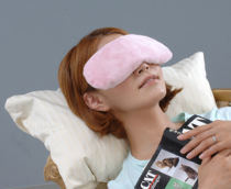 Imported eye mask pillow made in Japan to relieve eye fatigue warm feeling cold and warm characteristics charcoal eye mask sleep massage pillow