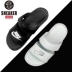 Nike Nike Benassi đôi dép thể thao màu đen và trắng đi biển 819717-010 818736 343881