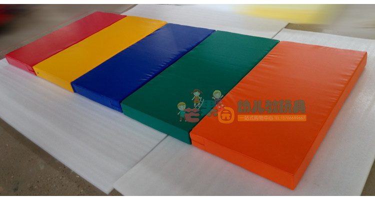 Развивающий коврик для ползания 儿童体能训练运动馆软体彩虹爬爬地垫四折垫五折叠婴儿拼接爬行垫 OTHER