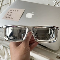 Яркая лапша серебряная рама вода серебро серебро