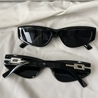 Положить крутой черный