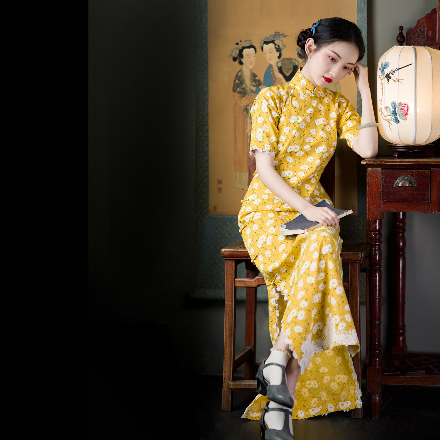 Warm Chrysanthemum -- Minds National Wind Young Everyday Little Fresh Lace Short Sleeves Traditional Disc Buckle Qipao for a long version