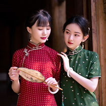 Peach blossom water -- a city-wide wind flop -- Chinese style Republic of China Wind retro disc buckle young everyday short sleeve full open cardiovert dress