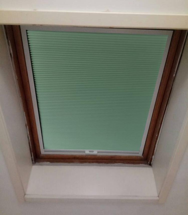 Toàn bộ che nắng che nắng cách nhiệt thủ công trăm lần gấp mái nhà gác xép trên đỉnh rèm cửa giếng trời tổ ong rèm tùy chỉnh - Phụ kiện rèm cửa thanh ray treo rèm cửa