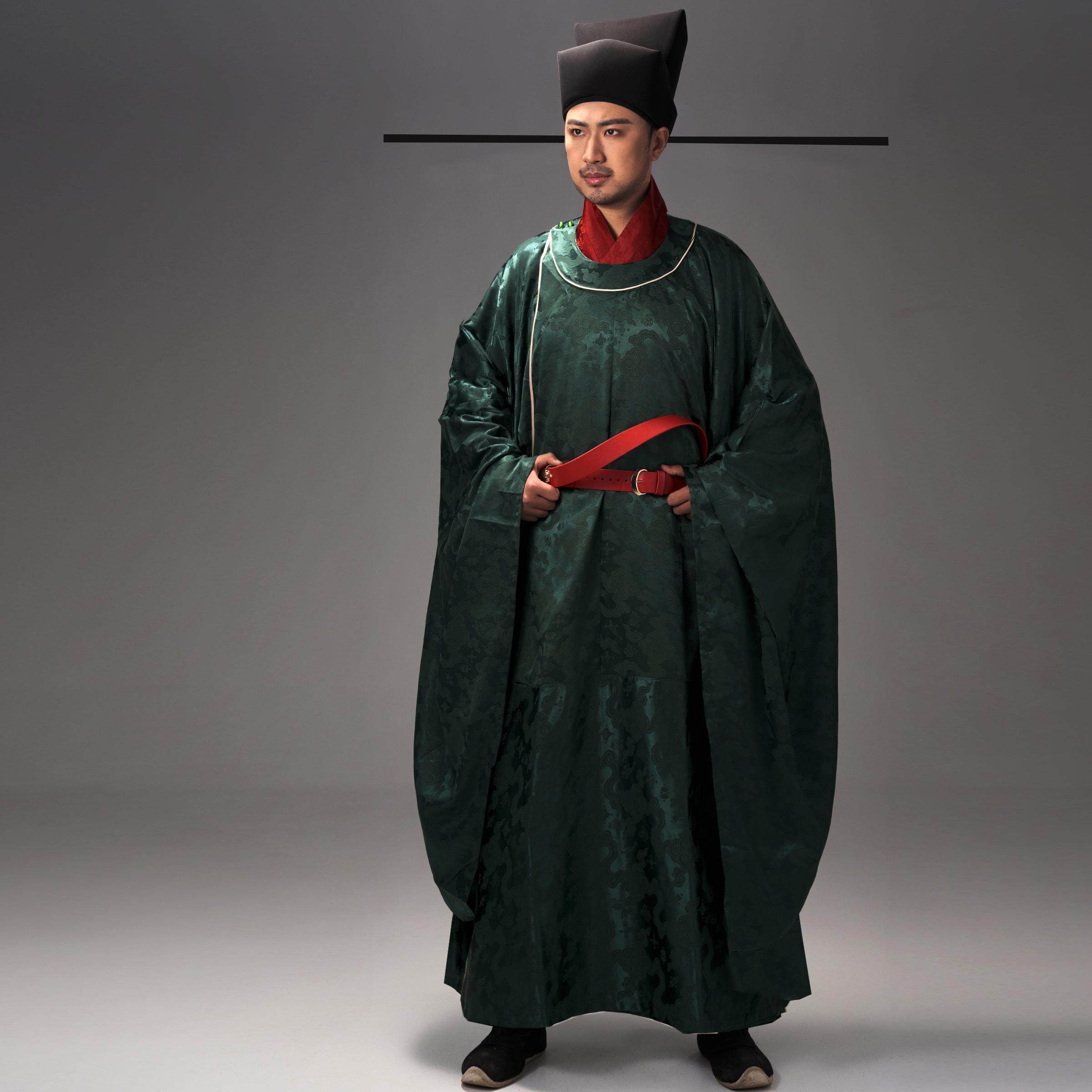 宋制圆领袍公袍襕袍:穿越千年古韵,演绎中式婚礼新风尚!🎉-汉服-淘宝好物网