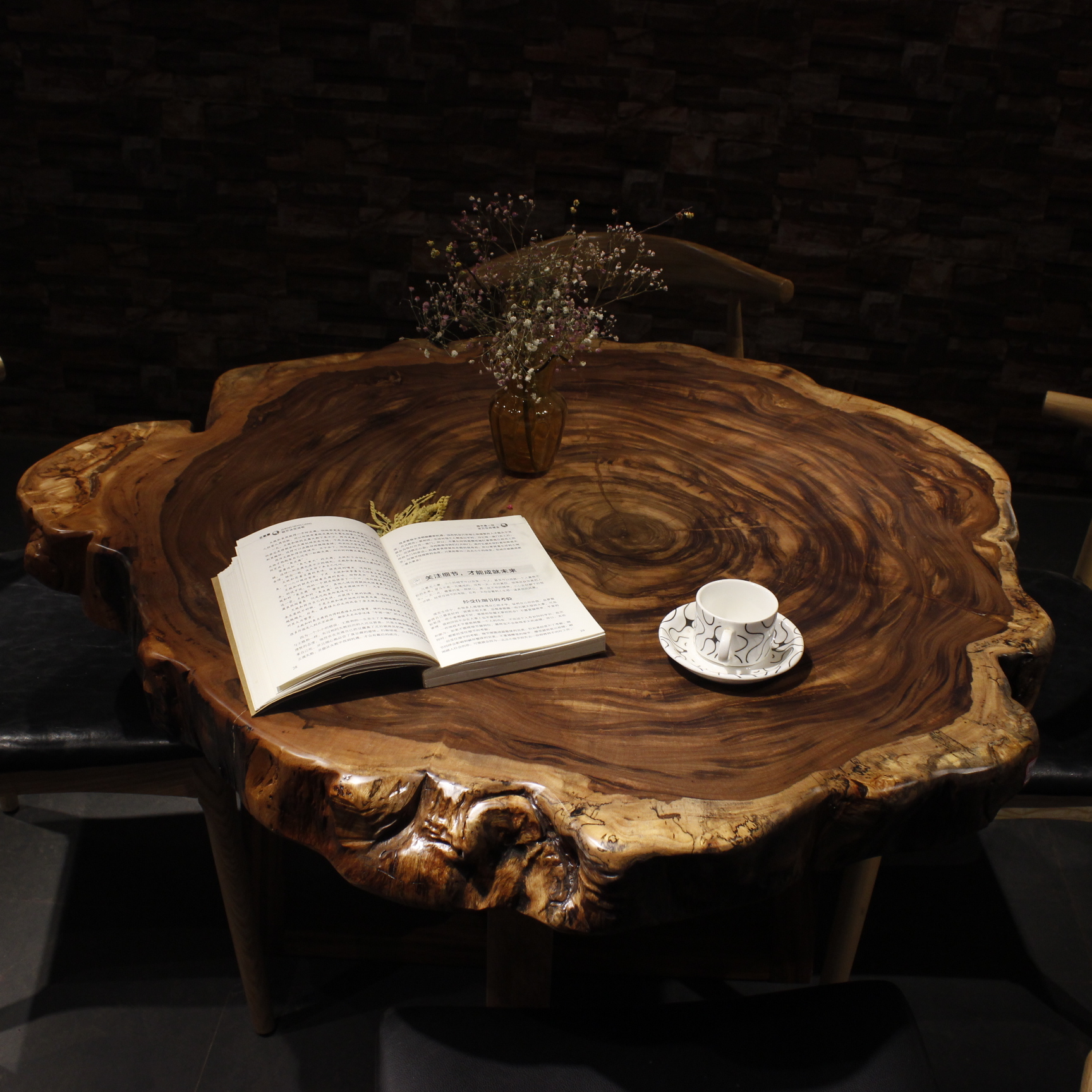 Black gold wood round table tea table without stitching solid wood large board small coffee table Okan walnut tea table ring spot