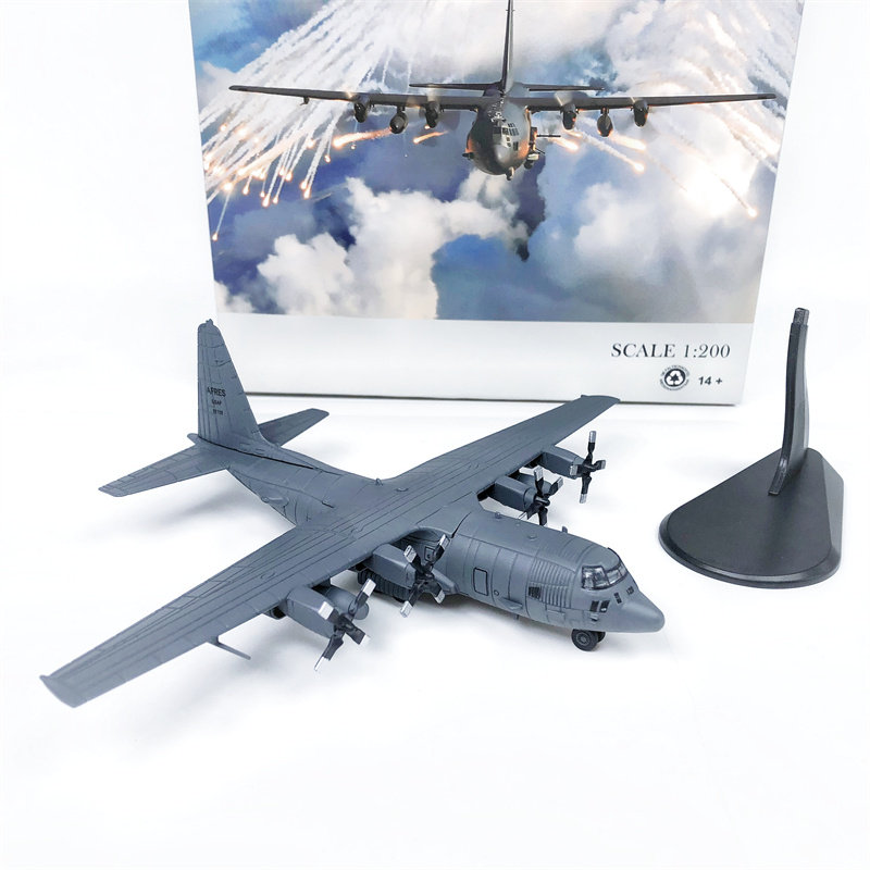 AC-130 プラモデルキット 1/144 AC-130J Ghost rider Gun ship Plastic