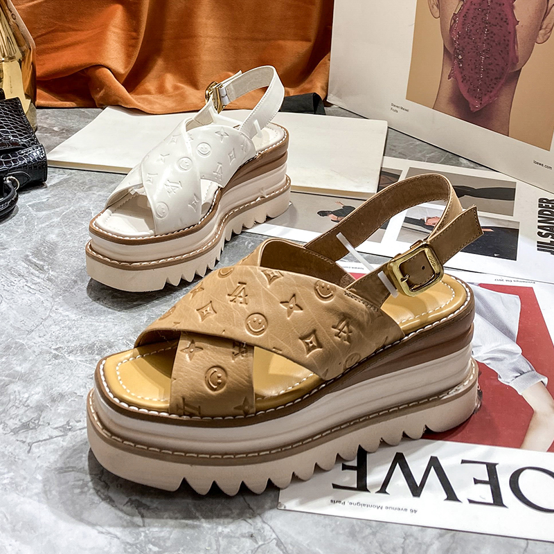 Fetal Calf Leather Thick Bottom Sandal Women Summer 2022 New Retro Printed Fairy Wind Pine Pastry Genuine Leather Slopes Heel Roman Shoes