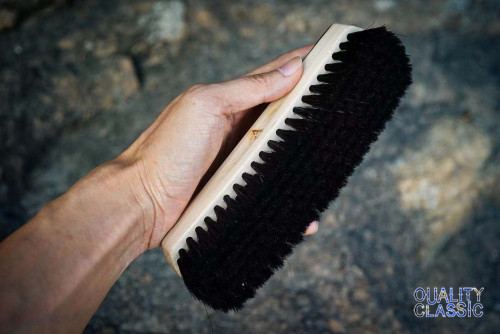 Domestic spot British Abbeyhorn natural horn solid wood selected horsehair shoe brush