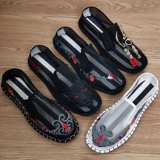 Летние дышащие сетчатые слипоны, дезодорированные туфли, с вышивкой, мягкая подошва